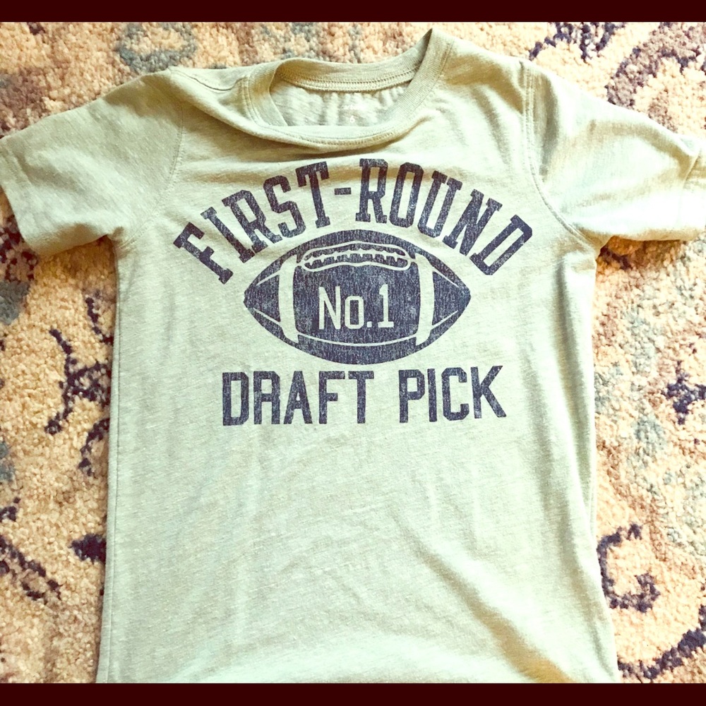 Boys gently worn T-shirt